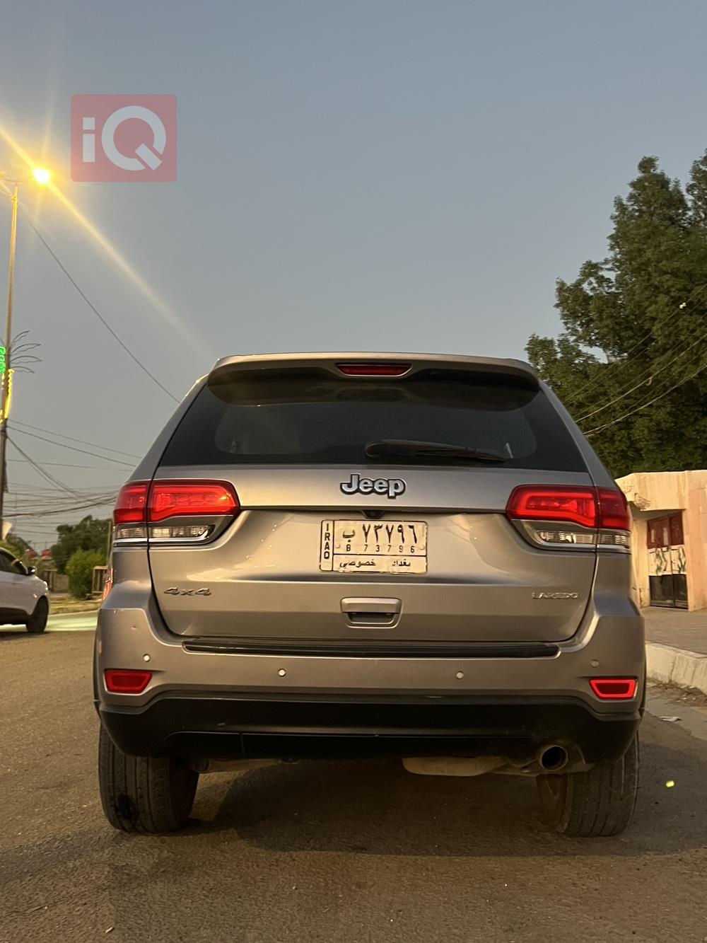 جیپ گراند شیرۆکی